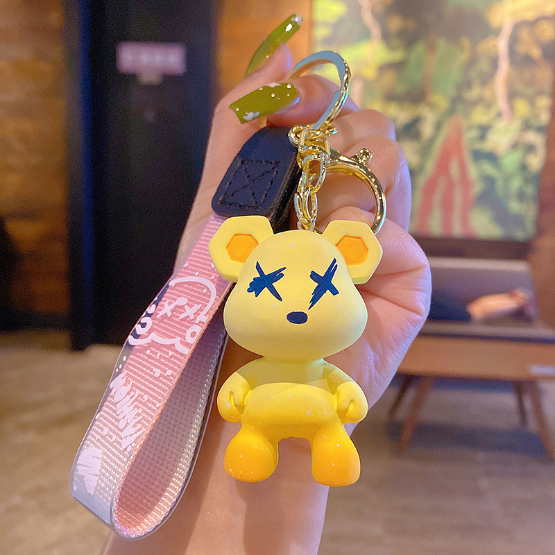 creative color changing bear keychain cute cartoon couple car keychain