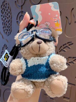 Cartoon plush trendy cool bear keychain, schoolbag small pendant, cute couple bag doll keychain