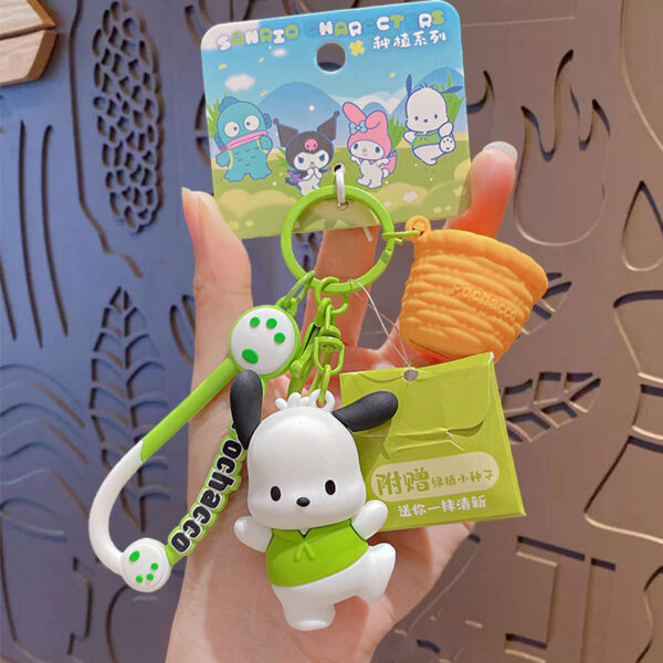 authentic sanrio cartoon beaded bracelet keychain, creative kuromi car & bag key chain doll pendant
