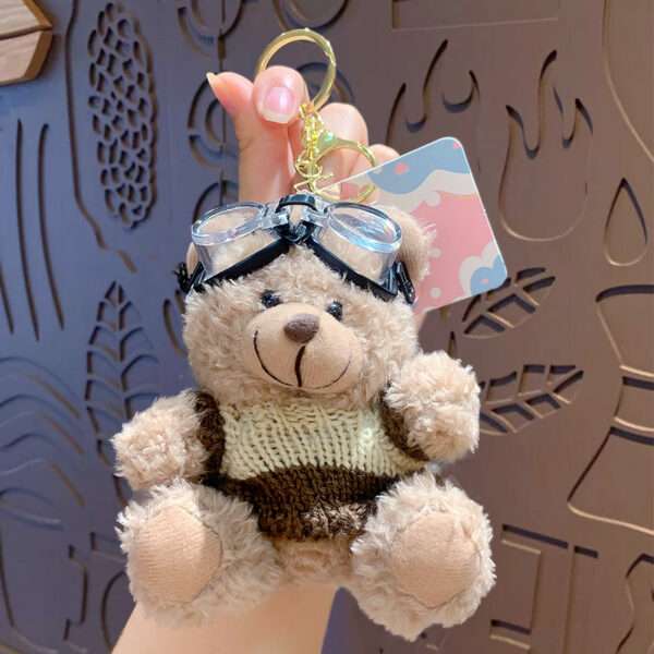cartoon plush trendy cool bear keychain, schoolbag small pendant, cute couple bag doll keychain