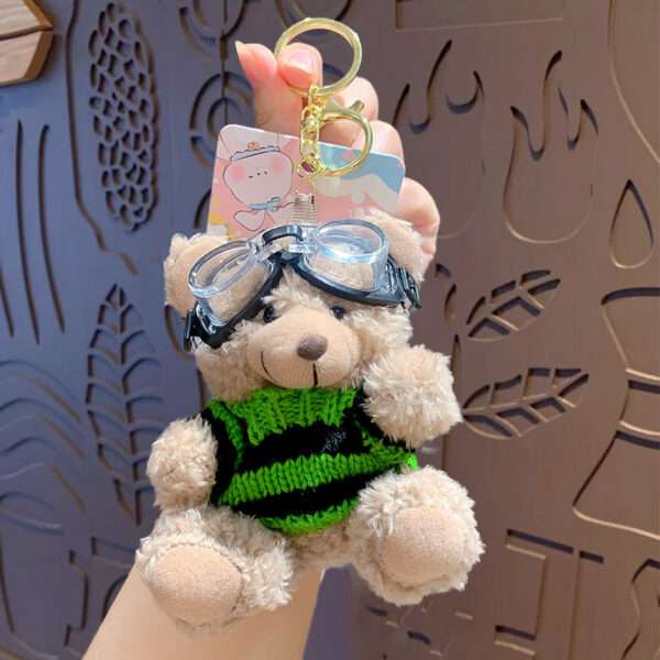 cartoon plush trendy cool bear keychain, schoolbag small pendant, cute couple bag doll keychain