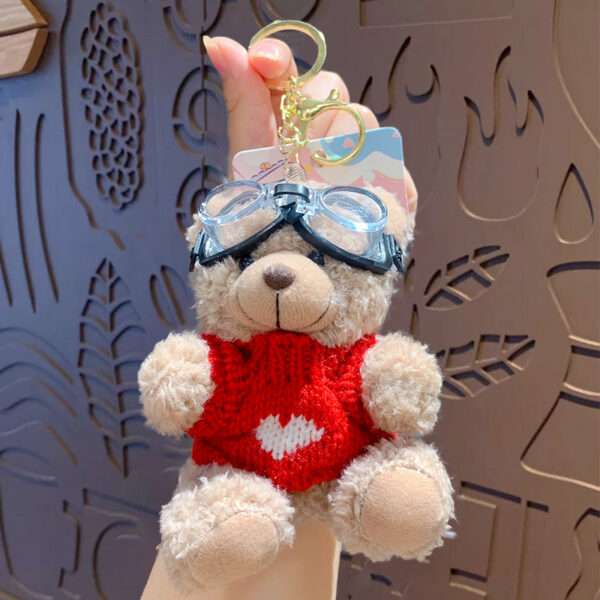 cartoon plush trendy cool bear keychain, schoolbag small pendant, cute couple bag doll keychain
