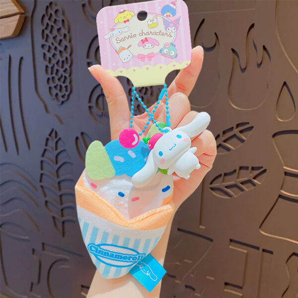 authentic sanrio cartoon beaded bracelet keychain, creative kuromi car & bag key chain doll pendant