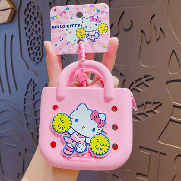 authentic sanrio cartoon beaded bracelet keychain, creative kuromi car & bag key chain doll pendant