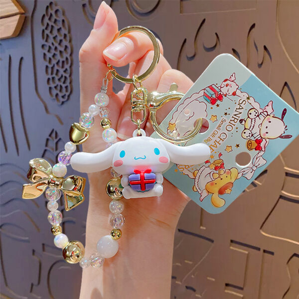 authentic sanrio cartoon beaded bracelet keychain, creative kuromi car & bag key chain doll pendant